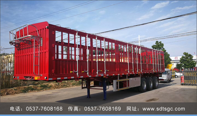 倉柵式半掛車